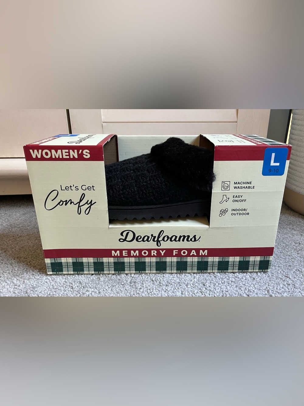 NIB DEARFOAMS  Womens Memory Foam Slippers Black L